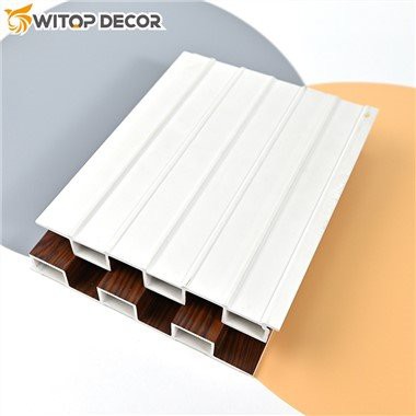 لوحة WPC مخدد